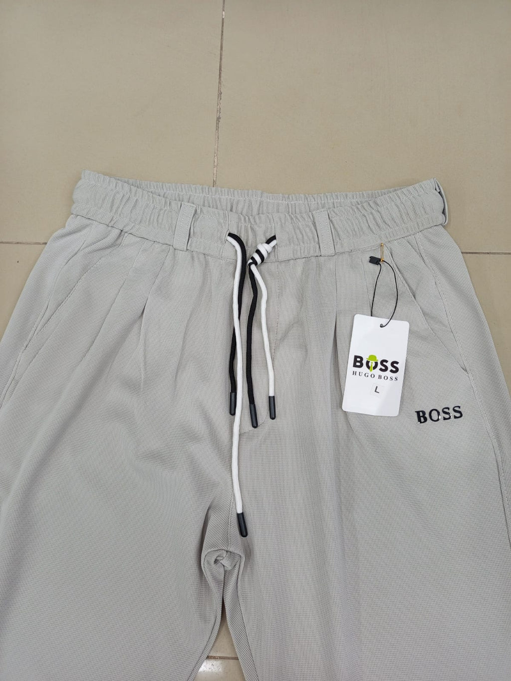 IMPORTED TROUSER . FABRIC IS VERY COMFORTABLE . PRICE IS VERY AFFORDABLE . EVERY ONE AFFORD IT .